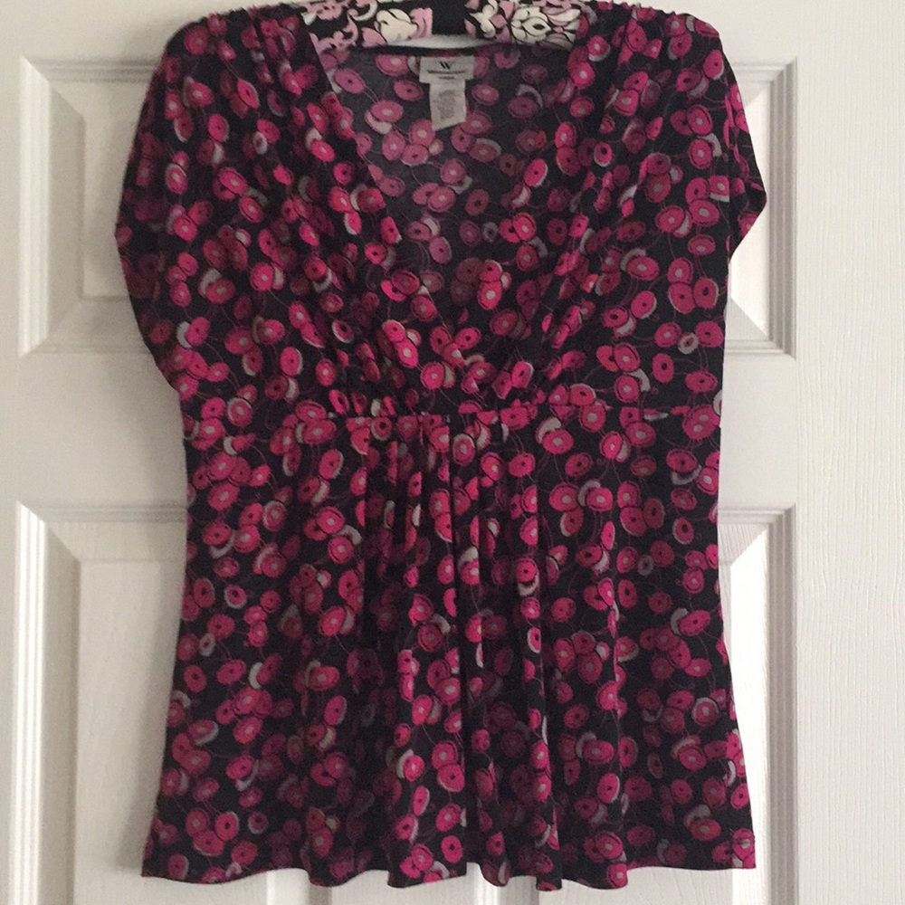 Worthington Large V Neck Blouse
